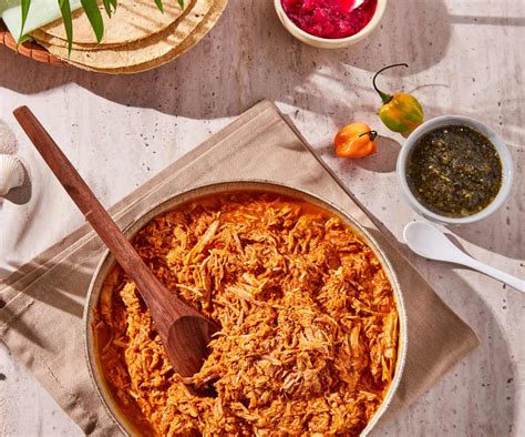  Cochinita Pibil: Bu Sıkı Baharatlı Domuz Eti Güveciyle Zevkinize Yolculuk Edin!